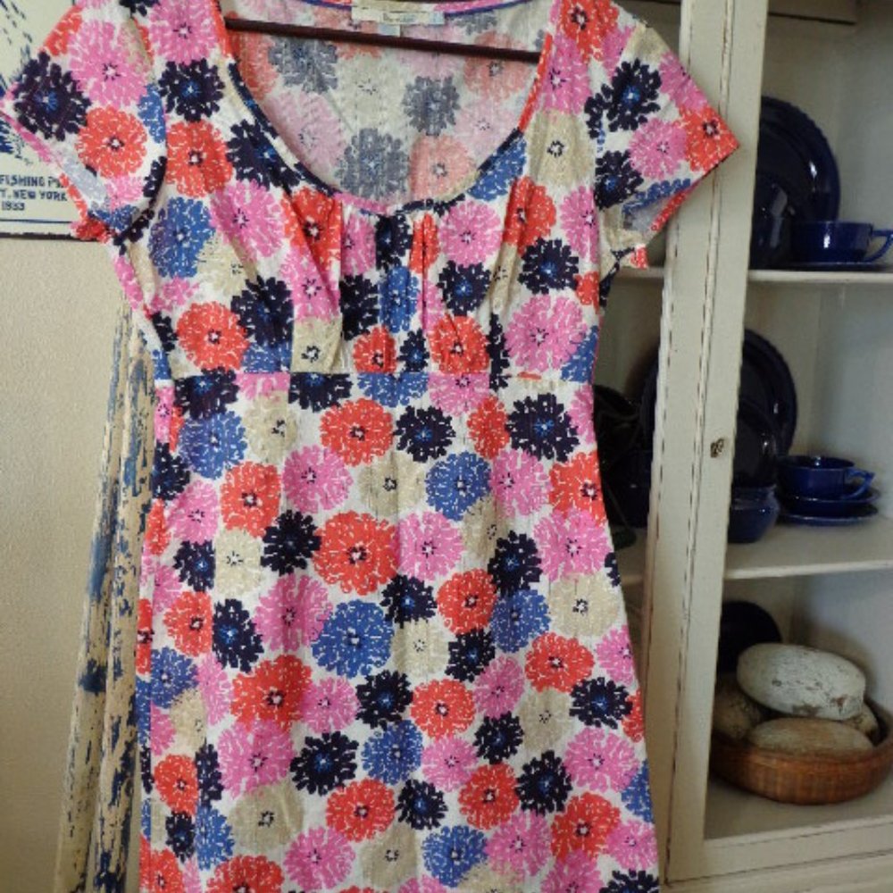 NWOT Boden Scoop Dress Sz 2P Short Sleeves Floral